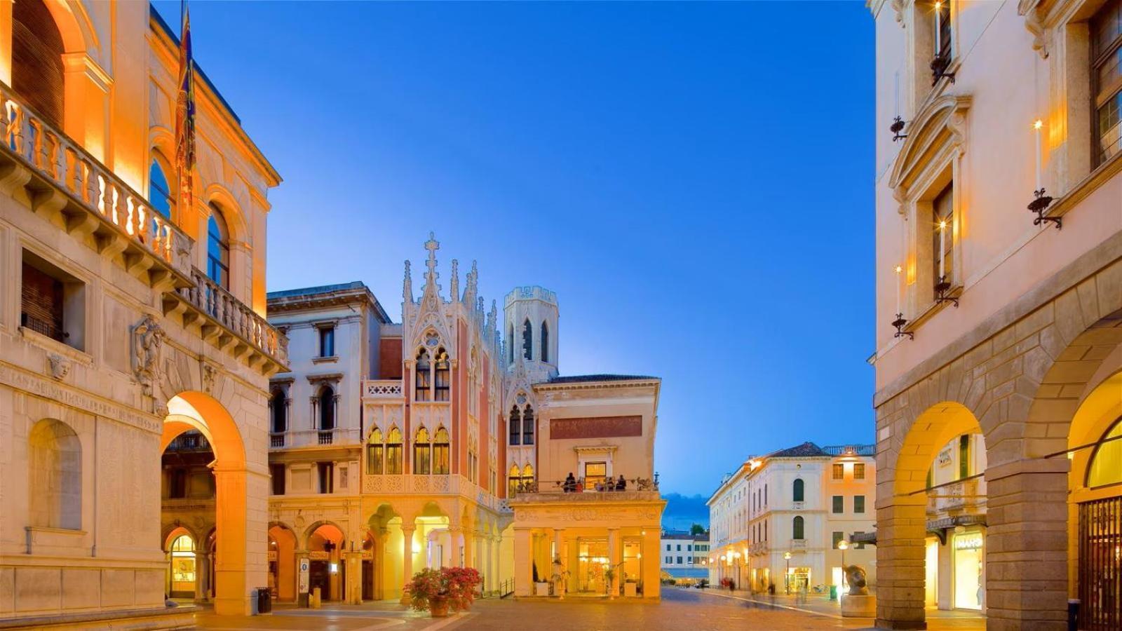 Officine Cavour Casa Dei Leoni Centro Storico Padova Apartment Exterior foto